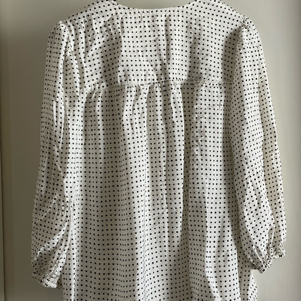 a new day Black and White Polka Dot Blouse 2X graphic W25.036 - Picture 3 of 6